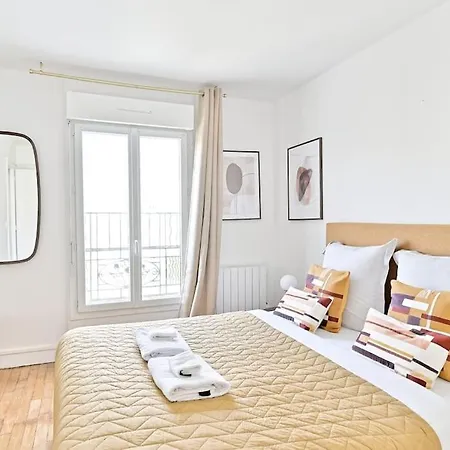 Appartement Fashion Proche Metro #paris #montreuil *
